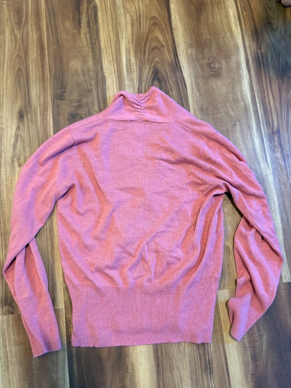 Women's Pink (Coral/Salmon) Sweater - Picture 2 of 4